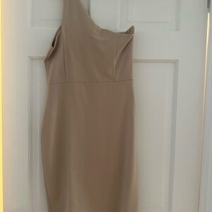 Elegant One-Shoulder Midi Tan Dress